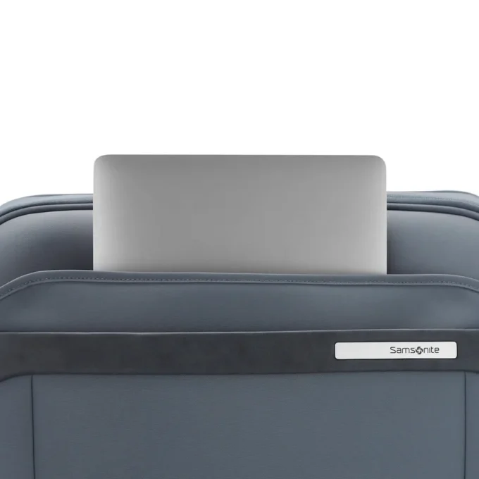 Bagagem de mão global com rodas Elevation™ Plus Softside