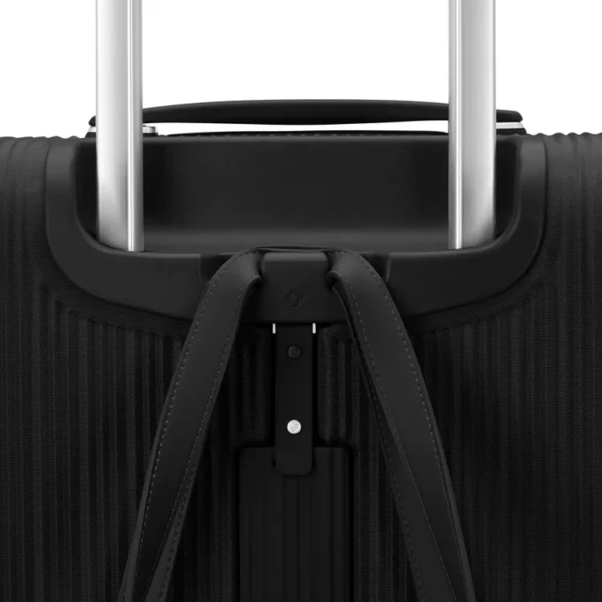 Mala de viagem com rodas Silhouette 18 para roupa Mala de viagem com rodas Silhouette 18 para roupa