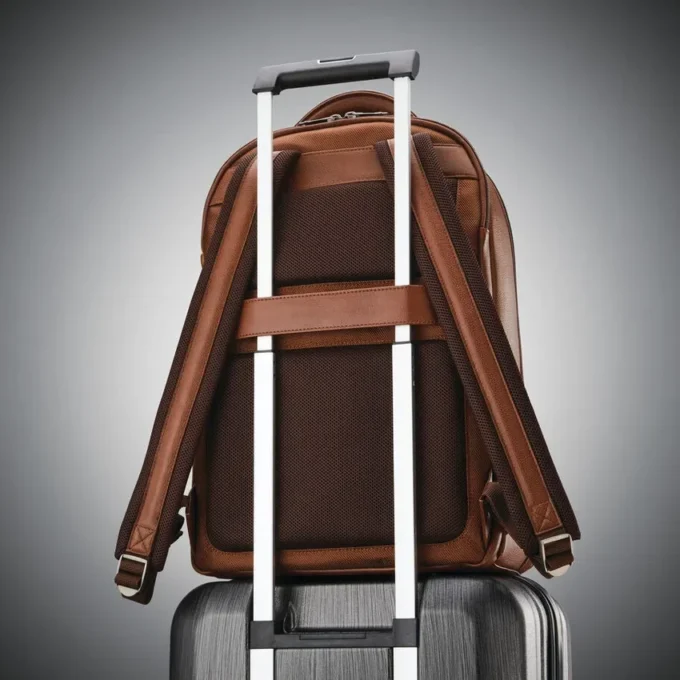 Mochila clássica em pele Mochila clássica em pele