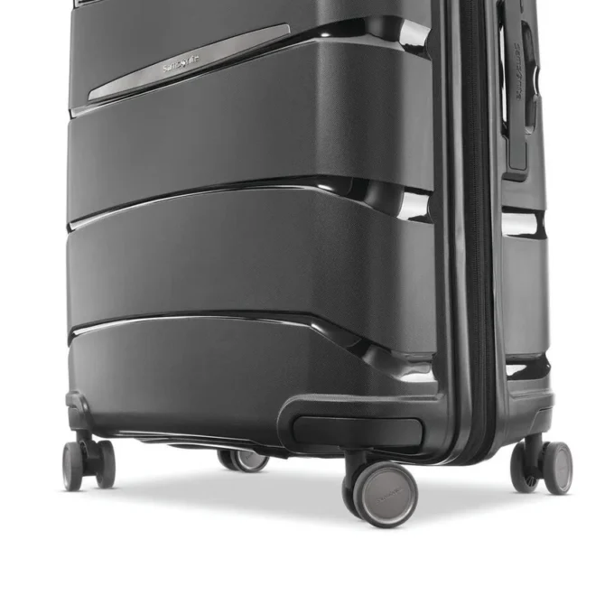 Outline Pro Medium Spinner Outline Pro Medium Spinner