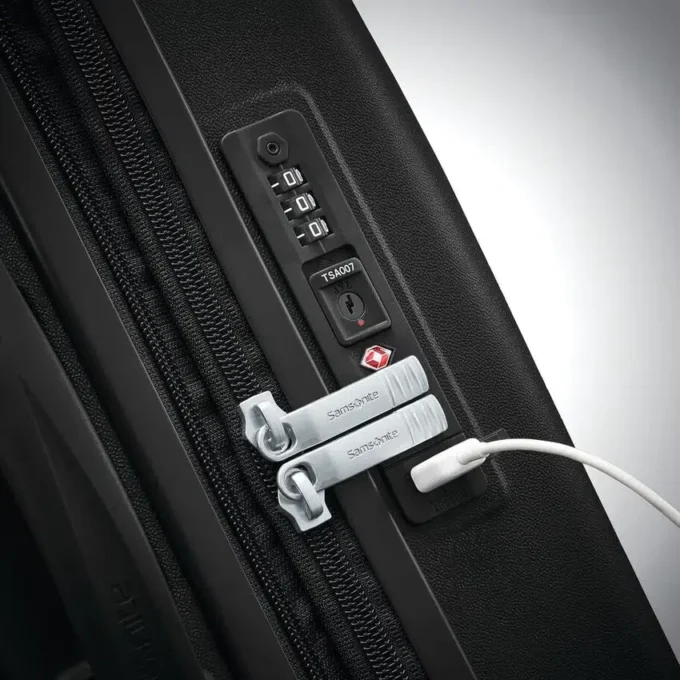 Voltage DLX Bagagem de mão Spinner Voltage DLX Bagagem de mão Spinner